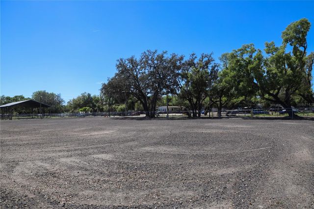 11703 N US 301 HIGHWAY, Thonotosassa, FL 33592