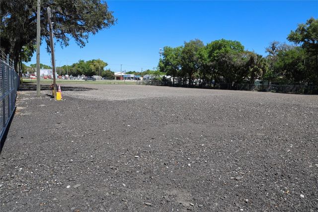 11703 N US 301 HIGHWAY, Thonotosassa, FL 33592
