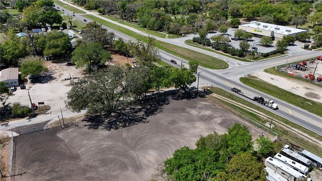 11703 N US 301 HIGHWAY, Thonotosassa, FL 33592