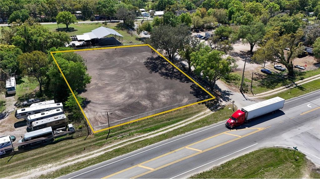 11703 N US 301 HIGHWAY, Thonotosassa, FL 33592