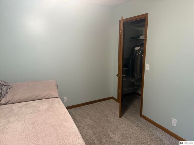 7922 Park Drive, Ralston, NE 68127