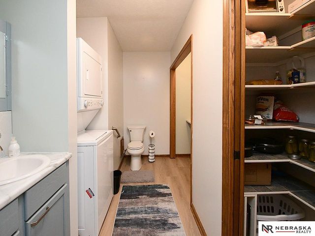 7922 Park Drive, Ralston, NE 68127