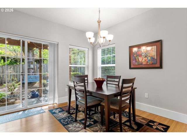 780 Nw 118TH Ave 105, Portland, OR 97229