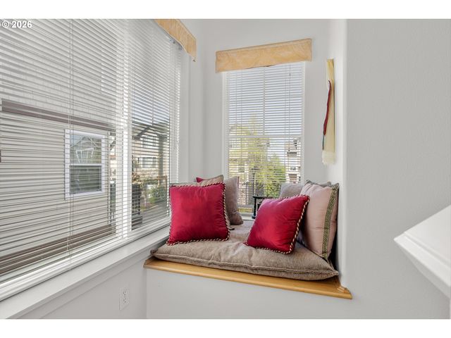 780 Nw 118TH Ave 105, Portland, OR 97229