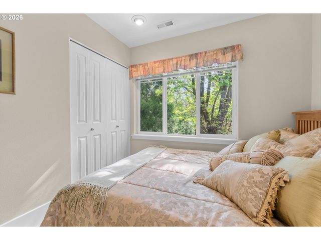 780 Nw 118TH Ave 105, Portland, OR 97229