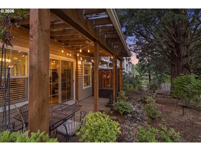 780 Nw 118TH Ave 105, Portland, OR 97229