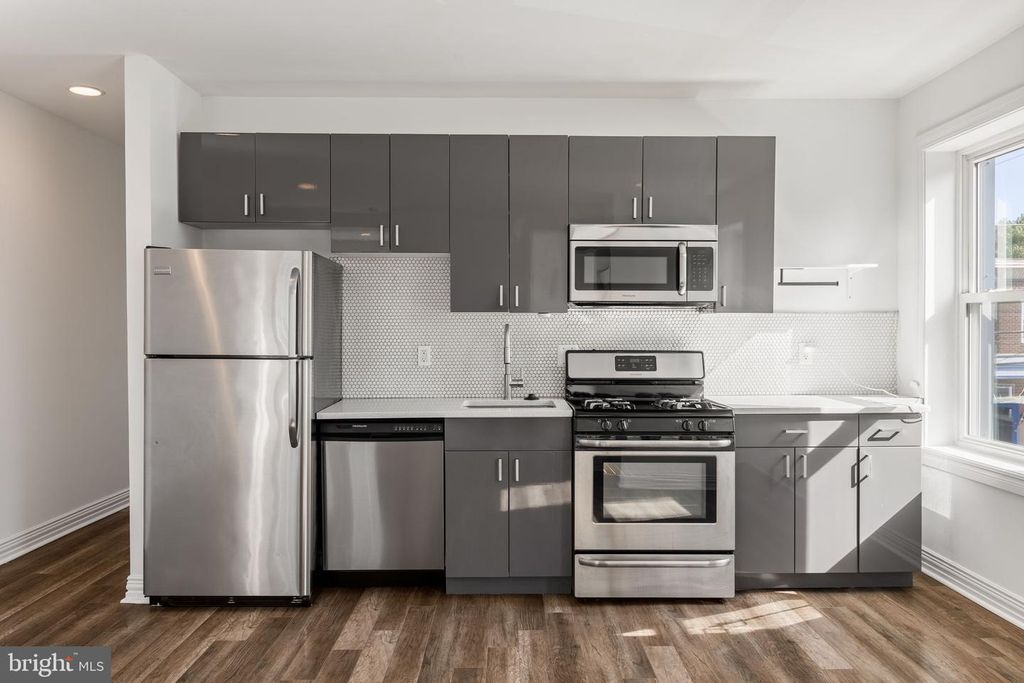 1226A S 21ST ST, PHILADELPHIA, PA 19146 — photo 5