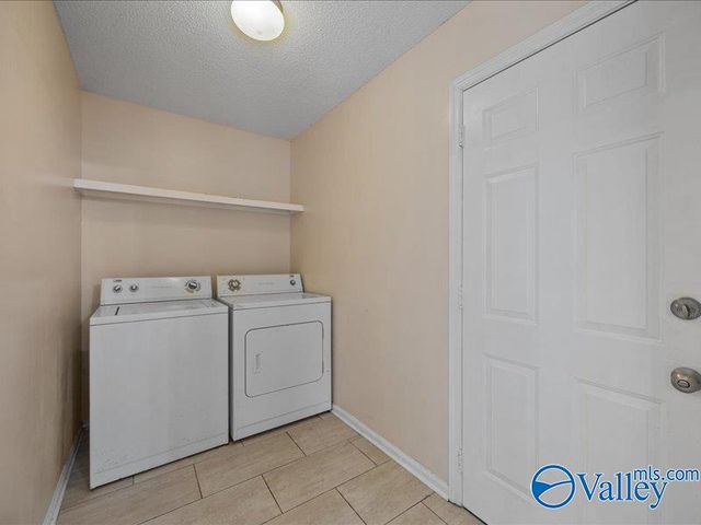 179 Plainview Drive SE, Owens Cross Roads, AL 35763