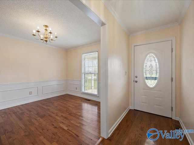 179 Plainview Drive SE, Owens Cross Roads, AL 35763