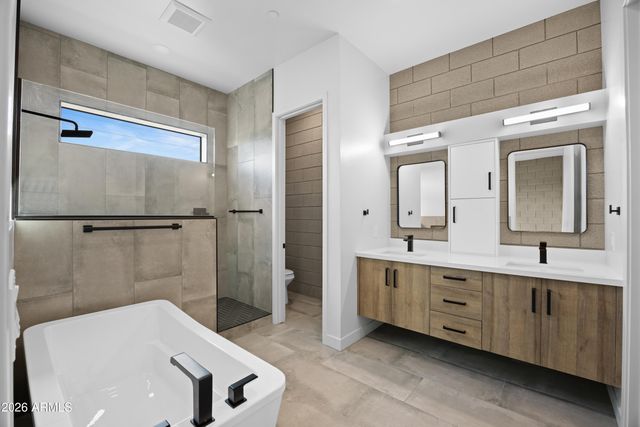 377 E WINDSOR Avenue 21, Phoenix, AZ 85004