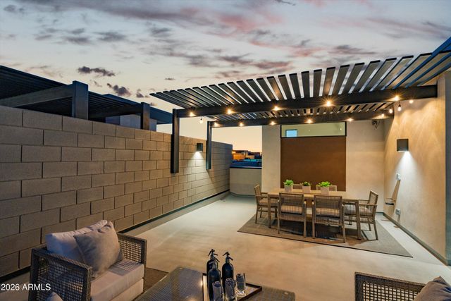 377 E WINDSOR Avenue 21, Phoenix, AZ 85004