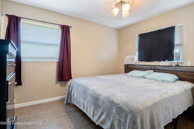 737 NE Badger Drive NE, Palm Bay, FL 32905