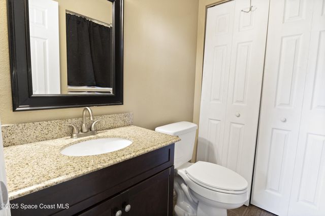 737 NE Badger Drive NE, Palm Bay, FL 32905