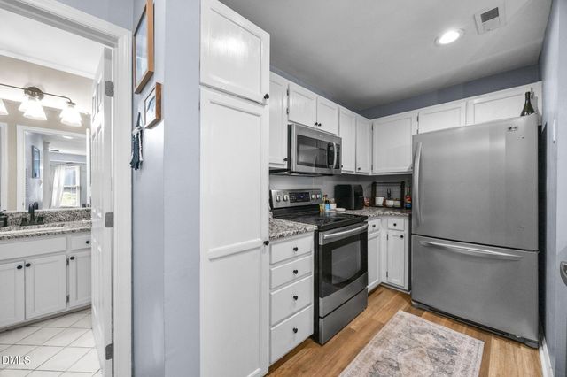 1021 Brighthurst Drive 103, Raleigh, NC 27605