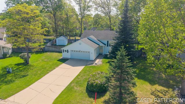 94 Elwood Court, Holland, MI 49424