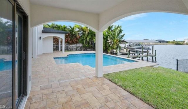 3505 NW 44th PL, Cape Coral, FL 33993