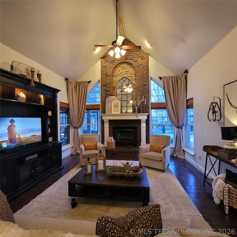 120608 S 4160 Road, Eufaula, OK 74432