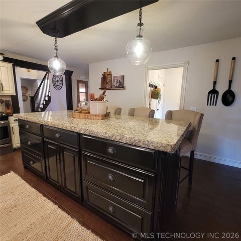 120608 S 4160 Road, Eufaula, OK 74432