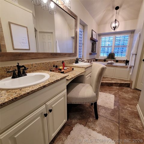 120608 S 4160 Road, Eufaula, OK 74432