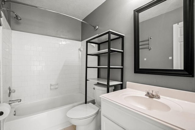 47 N Winterport Circle, The Woodlands, TX 77382