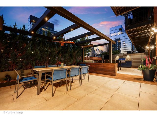 333 W Hubbard Street 701, Chicago, IL 60654
