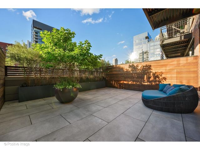 333 W Hubbard Street 701, Chicago, IL 60654