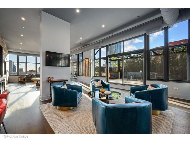 333 W Hubbard Street 701, Chicago, IL 60654
