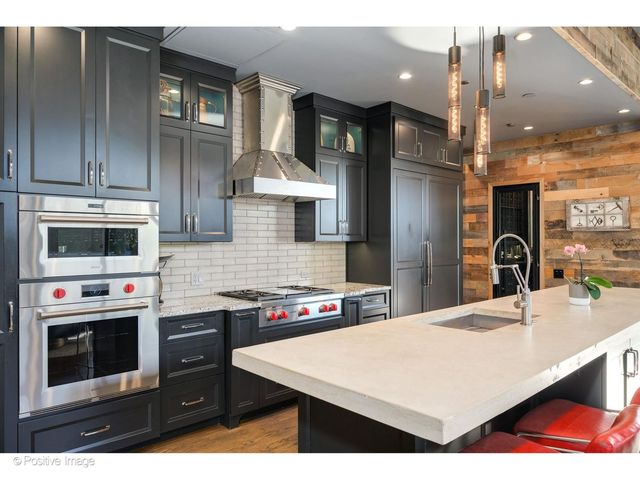 333 W Hubbard Street 701, Chicago, IL 60654
