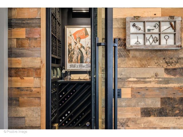 333 W Hubbard Street 701, Chicago, IL 60654