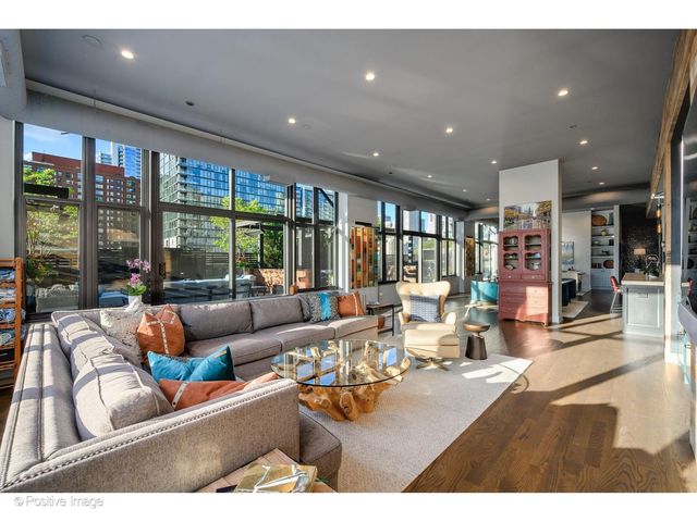 333 W Hubbard Street 701, Chicago, IL 60654