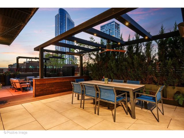 333 W Hubbard Street 701, Chicago, IL 60654