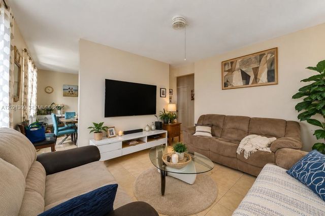 4099 NW 18 Ave 4099, Miami, FL 33142