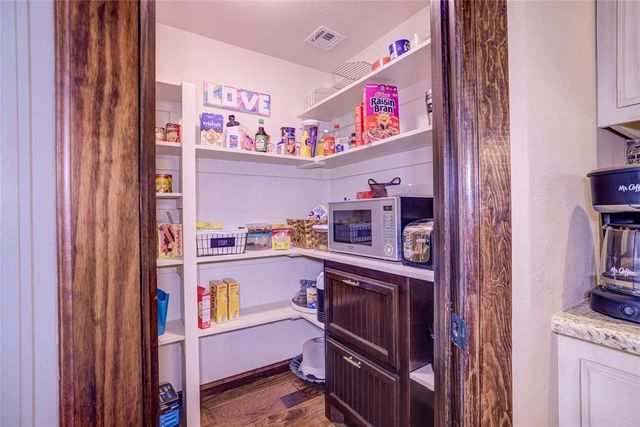 2128 Pinnacle Point, Oklahoma City, OK 73170