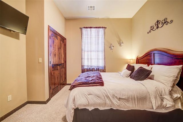 2128 Pinnacle Point, Oklahoma City, OK 73170