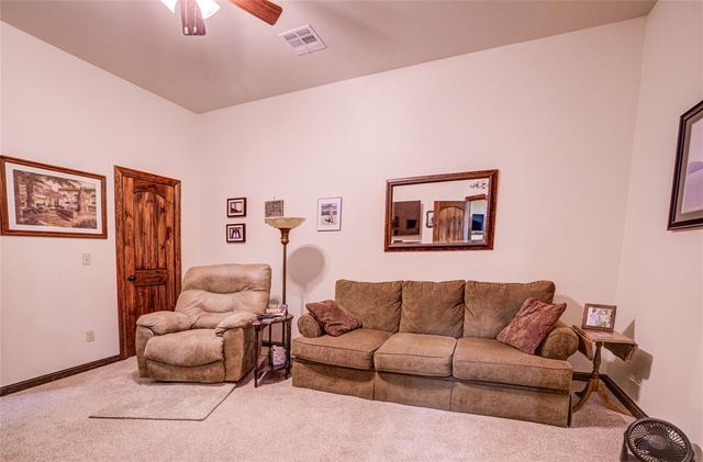 2128 Pinnacle Point, Oklahoma City, OK 73170