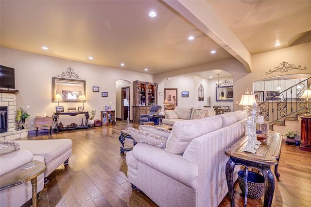 2128 Pinnacle Point, Oklahoma City, OK 73170