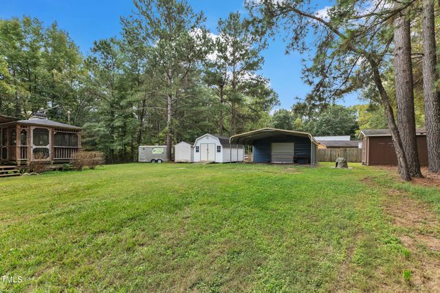 308 Deep Creek Drive, Clayton, NC 27520