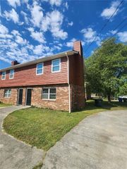 1653 Pinedale Circle NW, Conyers, GA 30012