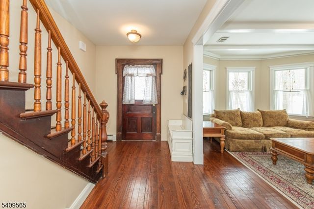 807 High Mountain Rd, North Haledon Boro, NJ 07508