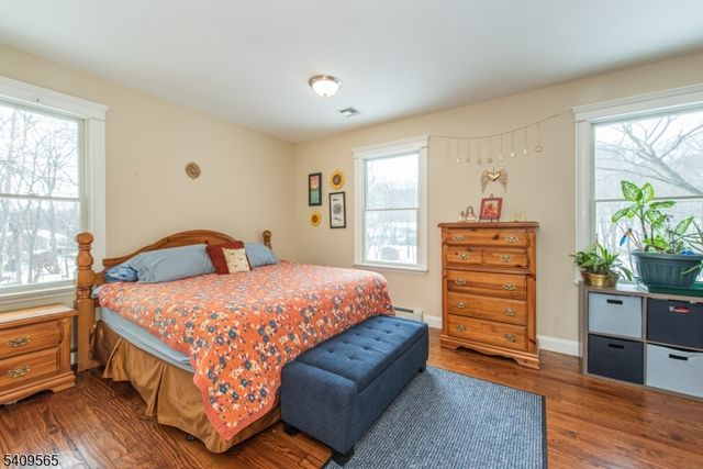 807 High Mountain Rd, North Haledon Boro, NJ 07508