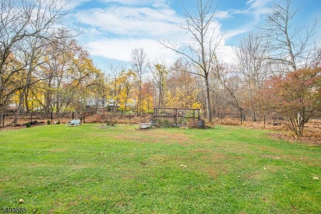 807 High Mountain Rd, North Haledon Boro, NJ 07508