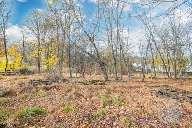 807 High Mountain Rd, North Haledon Boro, NJ 07508