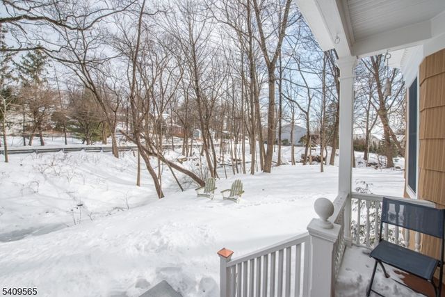 807 High Mountain Rd, North Haledon Boro, NJ 07508