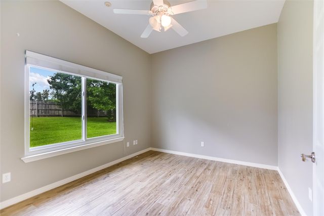 1002 Madison CIR, Marble Falls, TX 78654