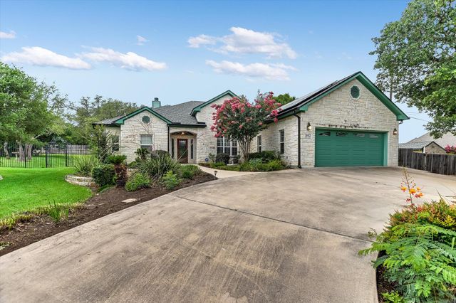 1002 Madison CIR, Marble Falls, TX 78654