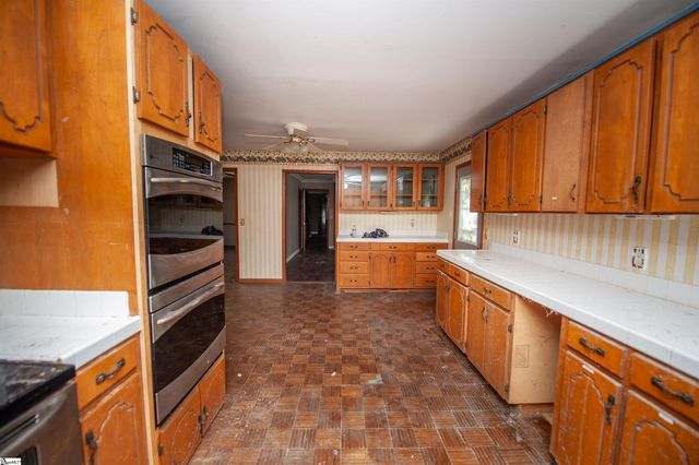 3675 Reidville Road, Spartanburg, SC 29301