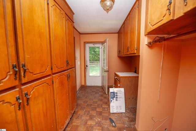 3675 Reidville Road, Spartanburg, SC 29301