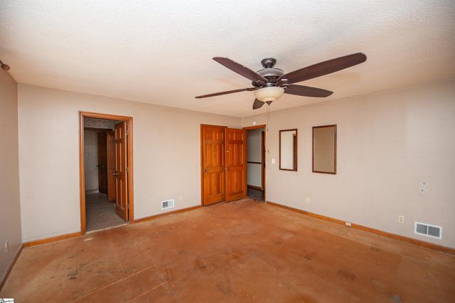 3675 Reidville Road, Spartanburg, SC 29301