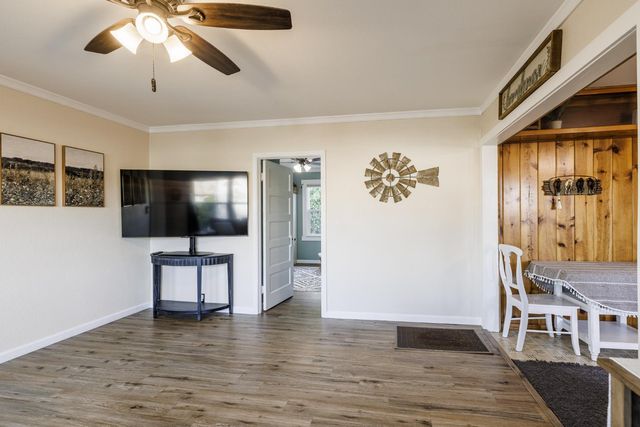 685 Park St, Turlock, CA 95380