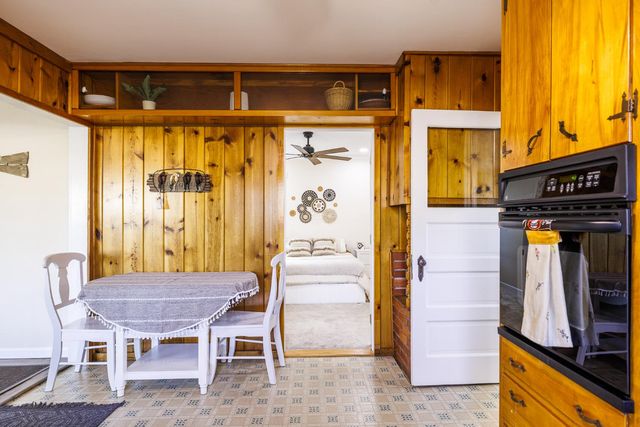 685 Park St, Turlock, CA 95380